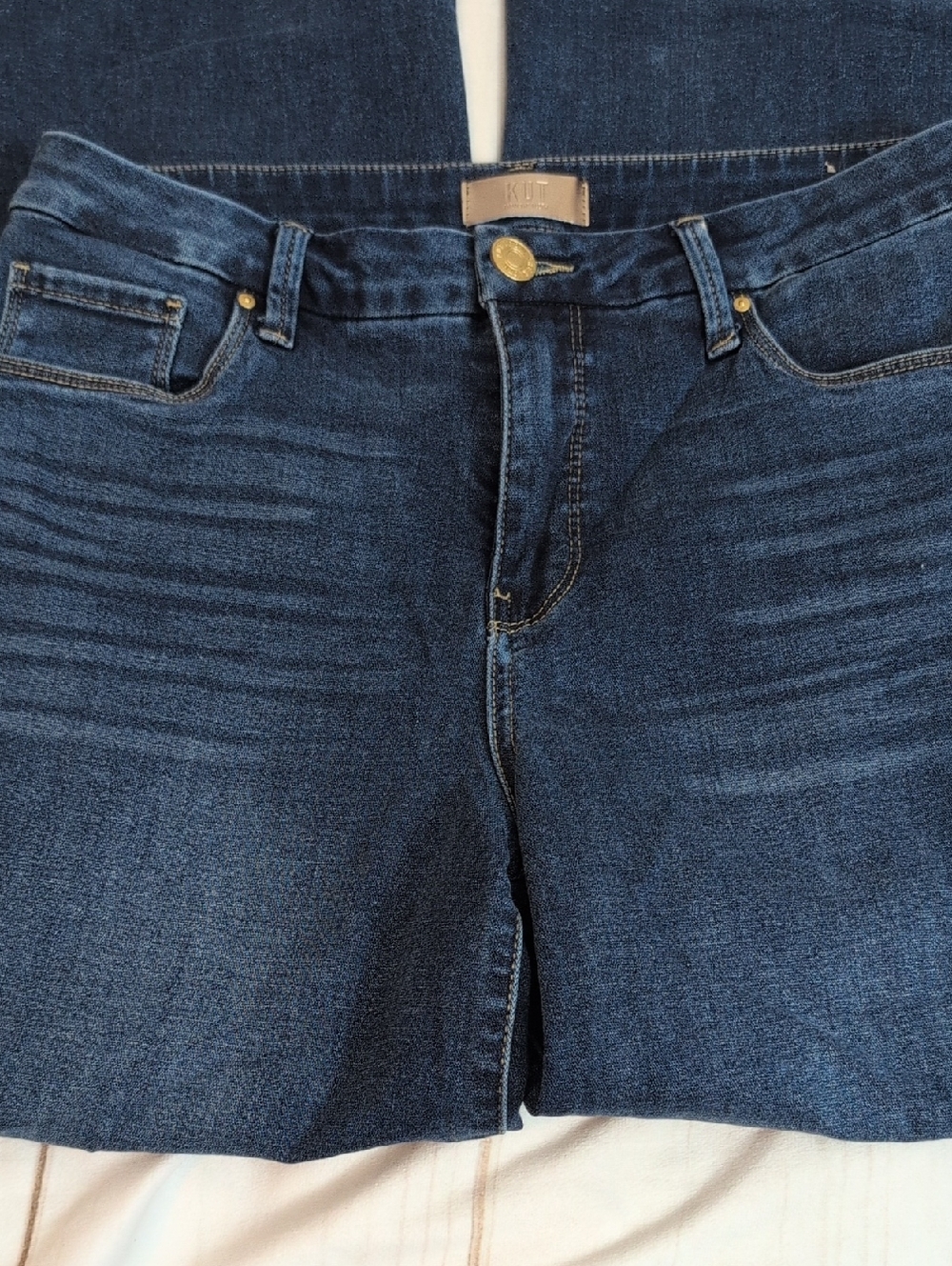 Kut from the Kloth MEG High Rise Crop Wide Leg Raw Dark Blue Denim Jeans size 8 - Picture 2 of 8
